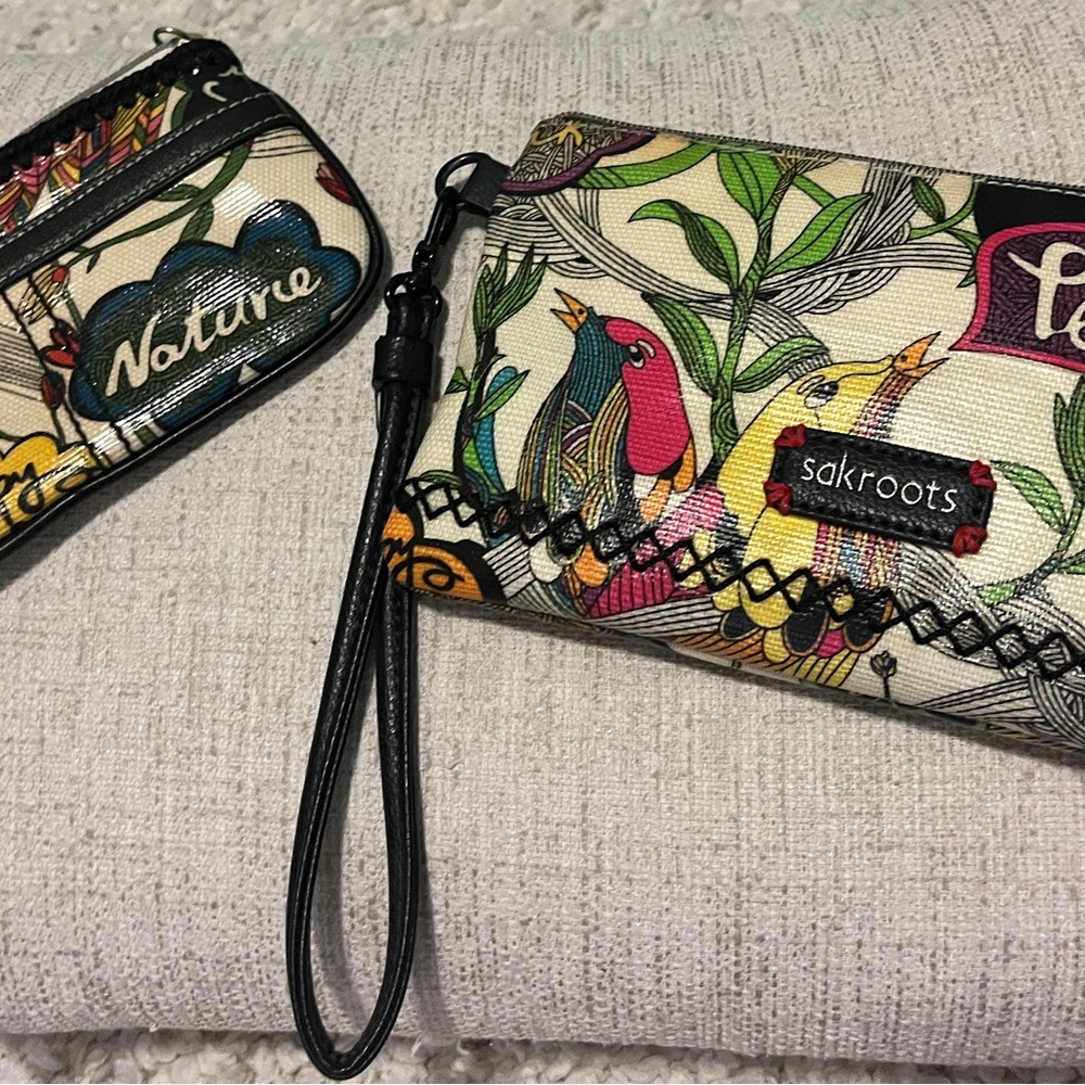 Sakroots Bird Print Wristlet - Cream with Multicolor Accents